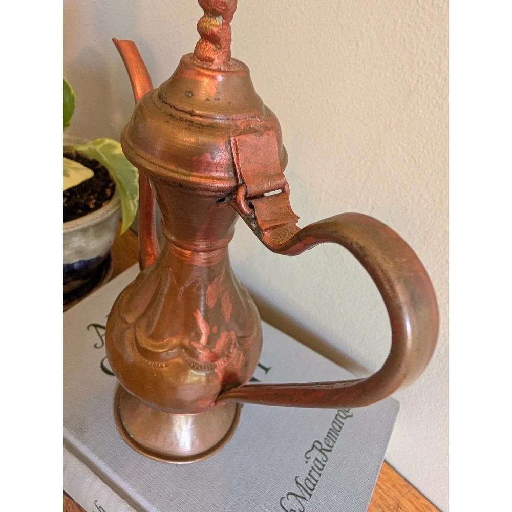 Vintage Copper Dallah Coffee Pot Middle Eastern Hand Hammered Decorative Pitcher